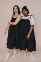 La petite robe noire à bretelles en cupro